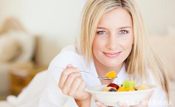 尿液很黃、還有異味,是上火嗎多半是在向你“稟告”幾件事