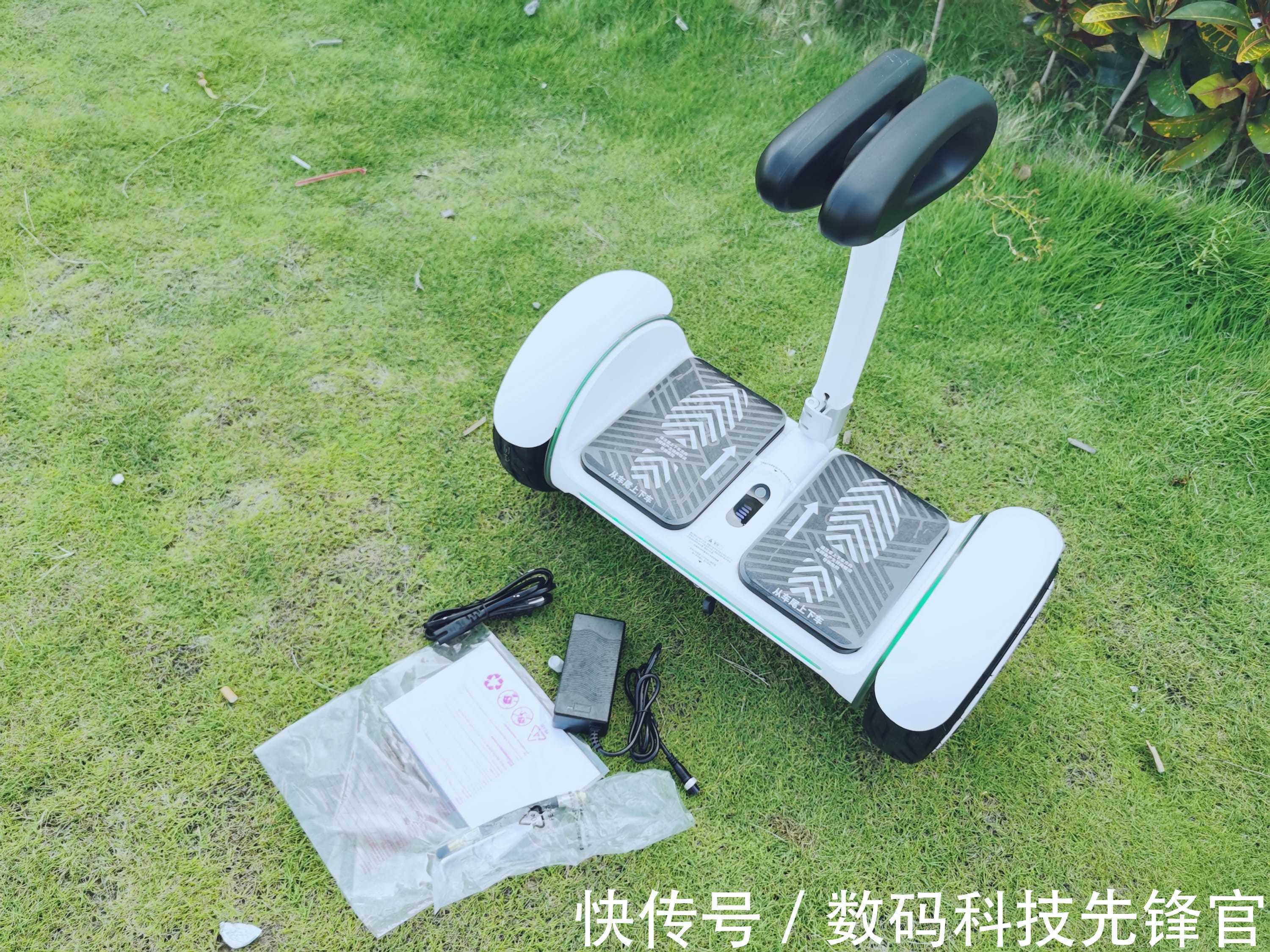 颜值与品质同时在线,华为智慧生活360平衡车 P1伴你智慧出游