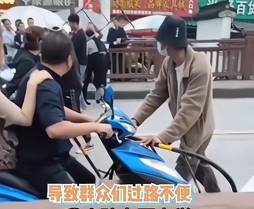 张国立|继央视点名辛巴后,张国立顶风作案走哪封哪?是谁给的权利?