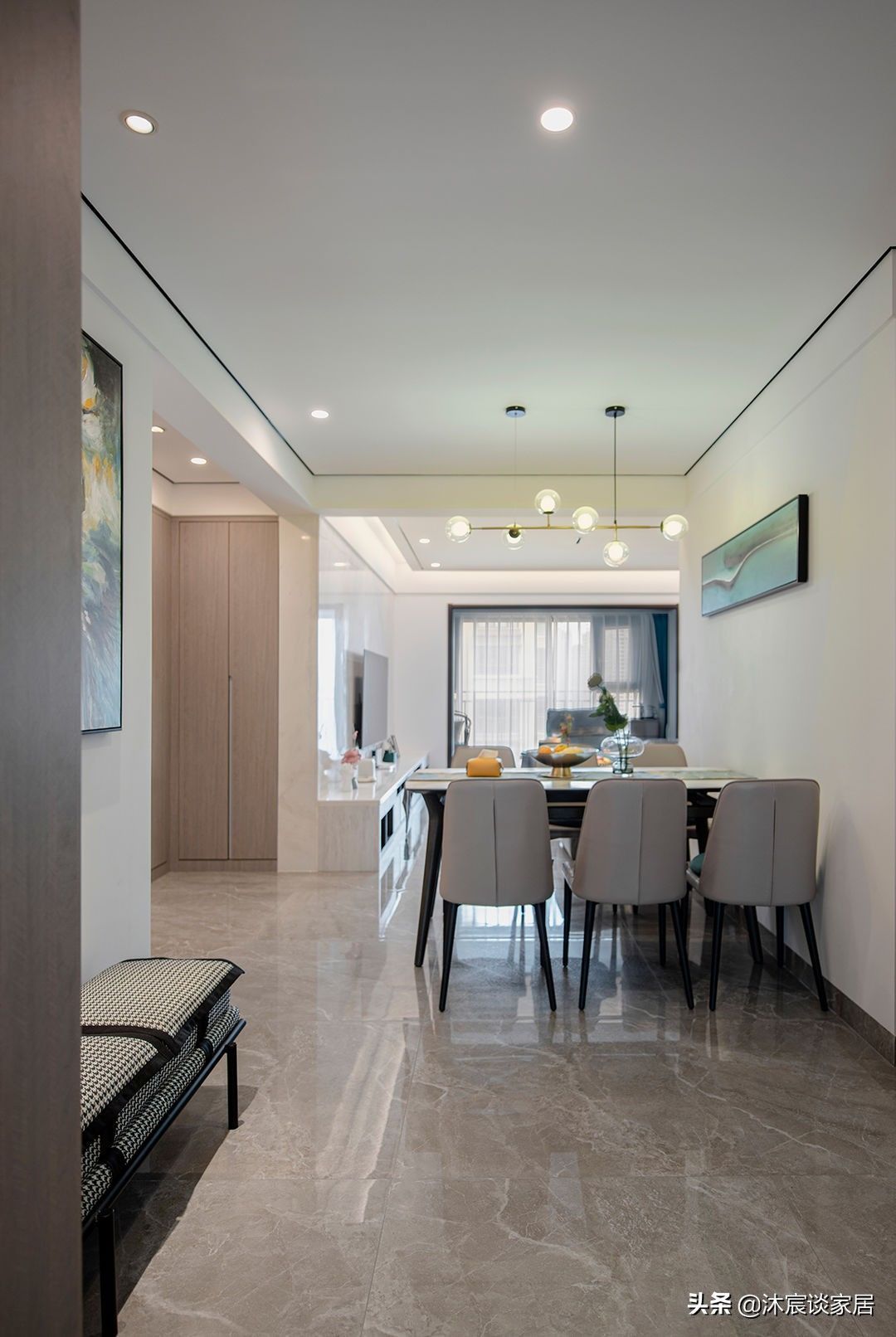 过道|灰色地砖+暗藏踢脚线,真的是好看又好打理,我下次装修也要这样