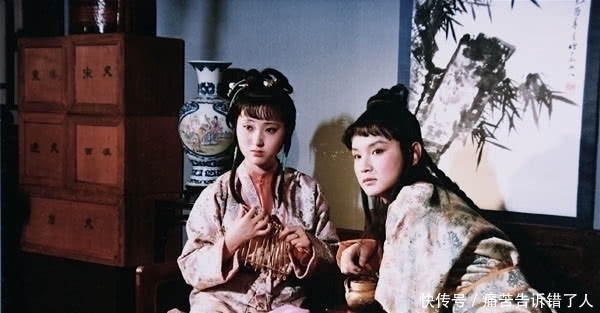 贾宝玉|贾宝玉对林黛玉动了坏心思，被黛玉识破后，在好朋友面前抱怨