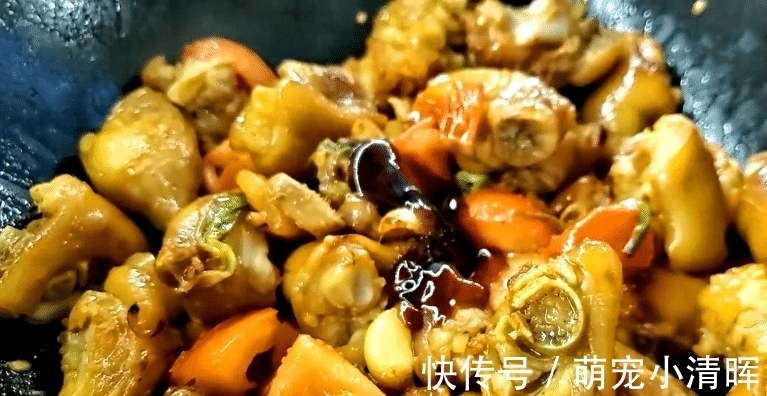 砂锅|年夜饭上,不管有钱没钱,都要给家人吃这锅肉,寓意:牛气冲天