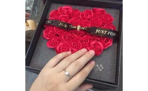 莫桑石值得买吗,你会选钻石还是莫桑钻?