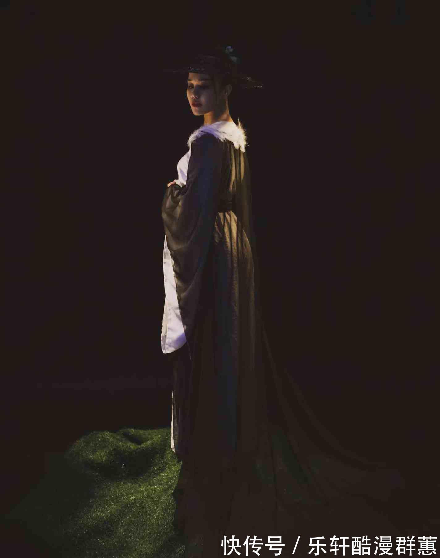 明日&诗八首·江湖未尝泊吾目,每幸沙路迂吾足