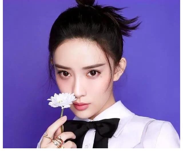 成毅|孟子義在節目里的一段話，使她與成毅在六年前的綜藝片段被熱議