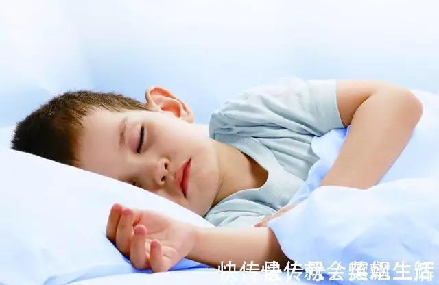 幼儿园|孩子不想午睡，家长有必要强迫吗？别做错了还不知道