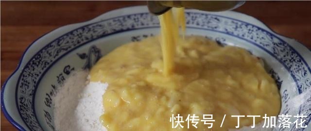 山药好吃有诀窍,加3个鸡蛋,不炒不炖不凉拌,比吃大鱼大肉还香!