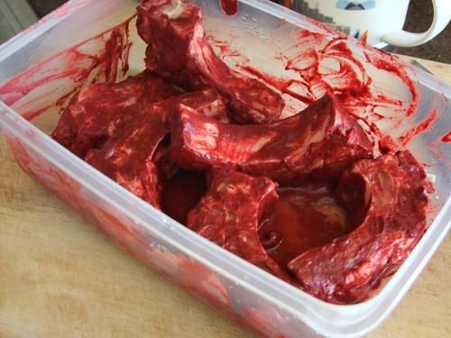 买排骨时，挑“前排”还是“后排”？牢记4不买，谁也不敢忽悠你