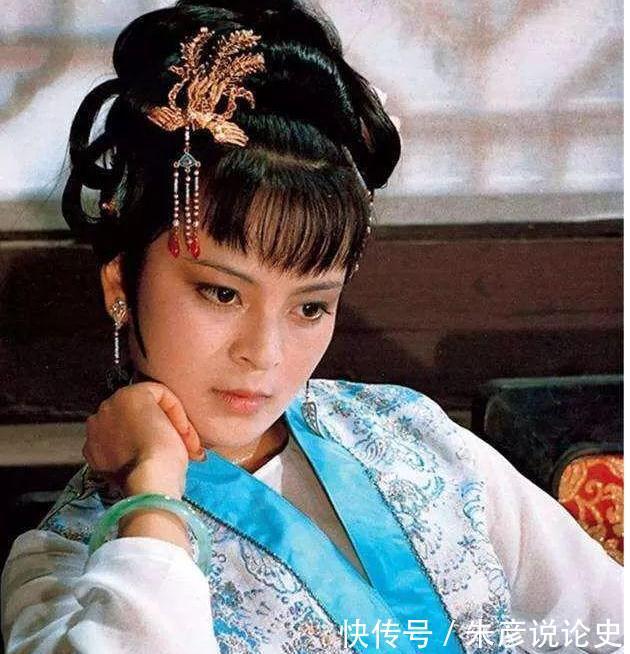 生日!探春盘点众人生日时的小心机,她为何偏偏要遗漏林黛玉的生日