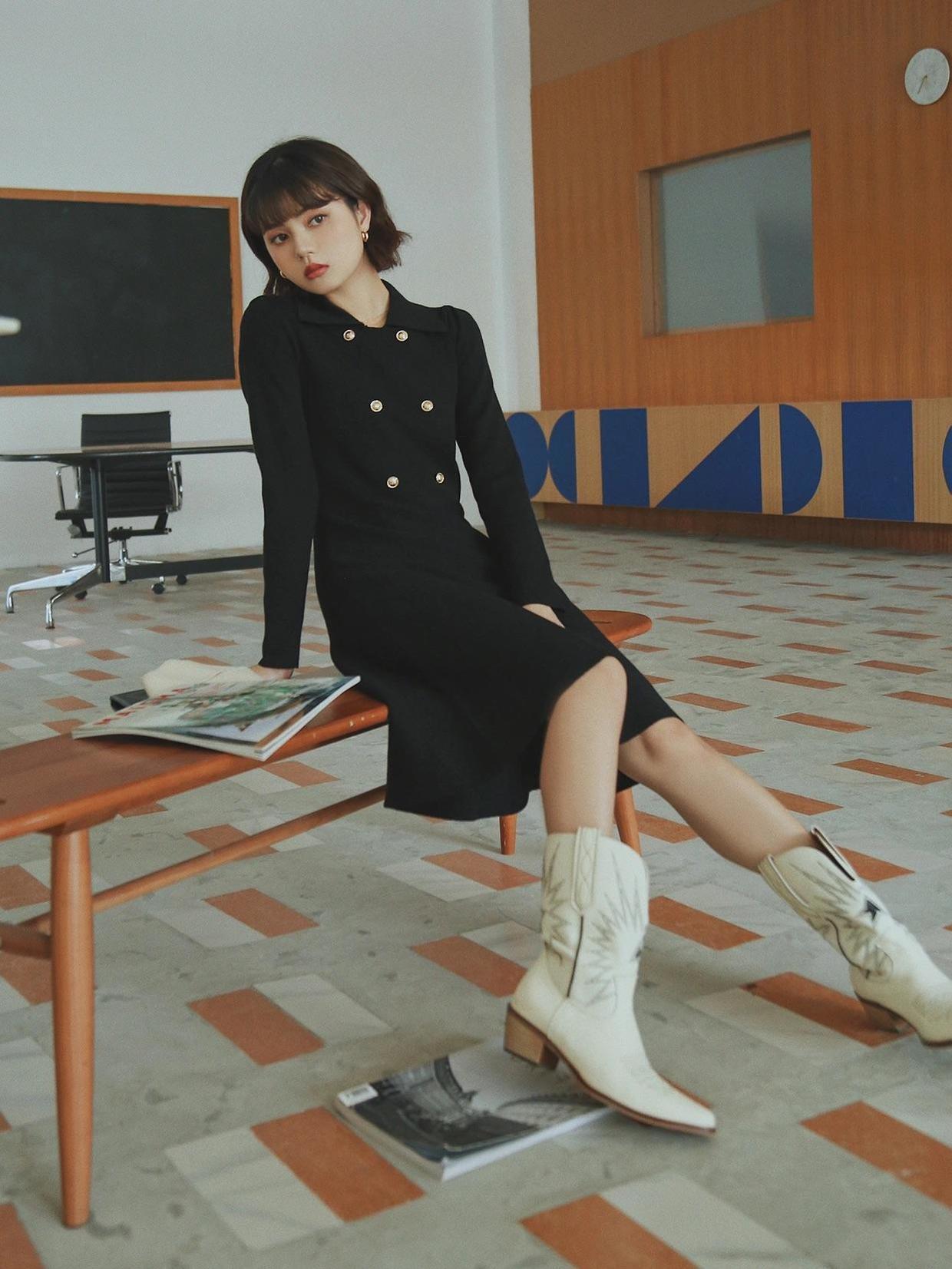 针织连衣裙 冬季穿搭没头绪?不妨试试这些纯黑色连衣裙,时髦百搭不挑人