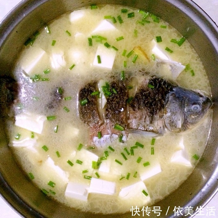 鱼汤|不管炖什么鱼汤，都不要直接炖！大厨教你4招，汤浓白，味鲜美