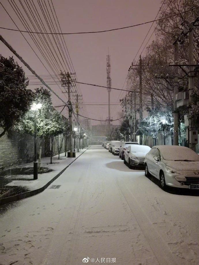 朋友圈|北京市民朋友圈下雪了