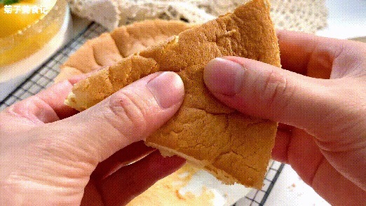 蛋糕为何开裂亲身实践,原因有三点,值得分享