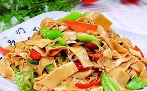 肝脏|养肝不花药钱:3种食物坚持食用,肝脏一天比一天好