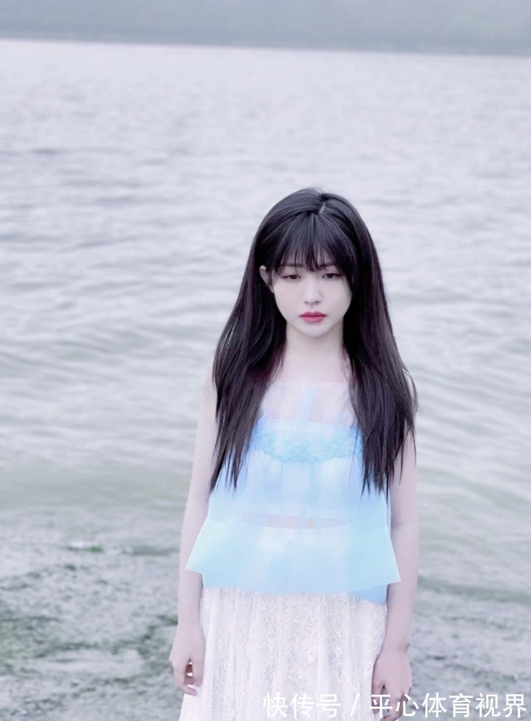 身材 软妹还能这样穿!身材娇小的赖美云,穿搭清新养眼!