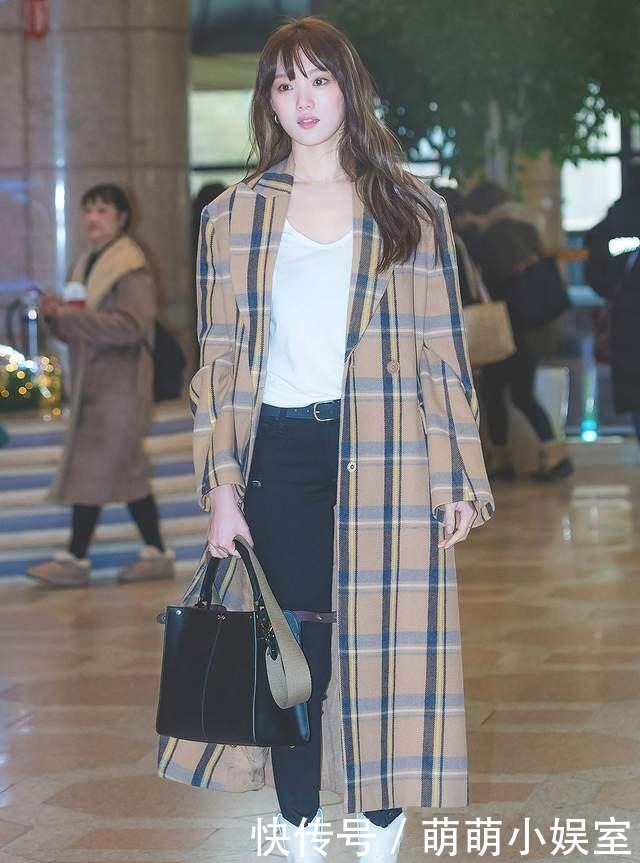 时尚|最近火了一种鞋子,叫“牛仔靴”,显瘦显高,搭大衣风衣都合适