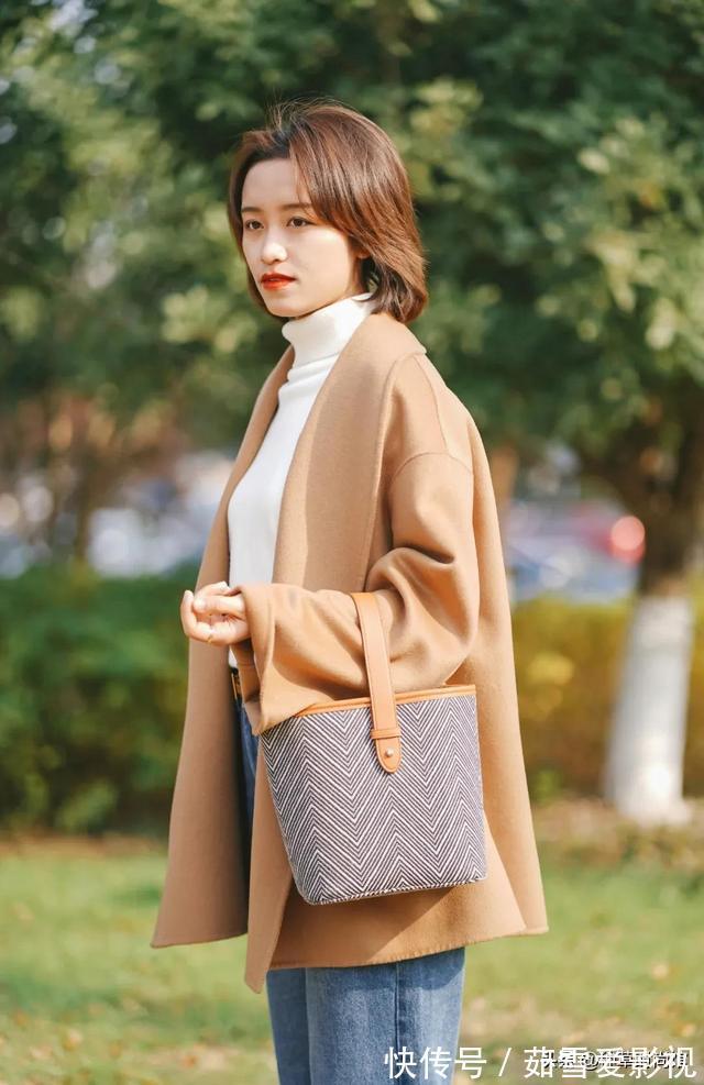 鱼骨纹|别再背烂大街的包了,2021气质又时髦的包包长这样