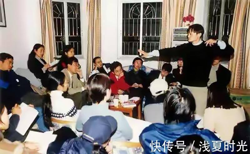 马云|故事：淘宝之父孙彤宇：跟随马云12年却被卸任，投资拼多多王者归来