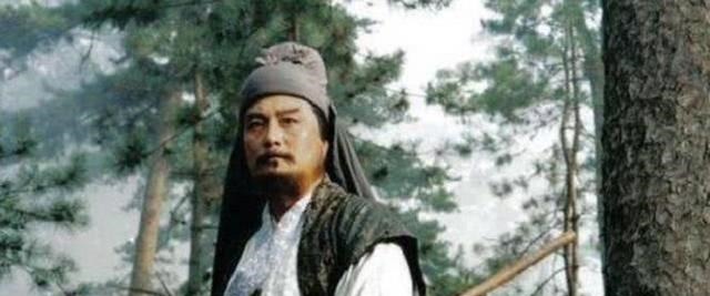 兄弟们|梁山三位好汉被宋江剥夺兵权,几乎被软禁,是因为想做领头人