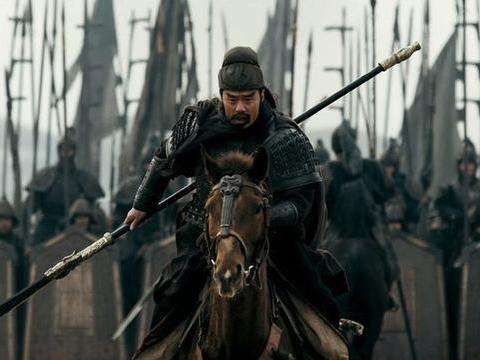 暴露|关羽遇害前梦到被猪咬伤脚，却暴露了他的真实年龄，有凭有据！