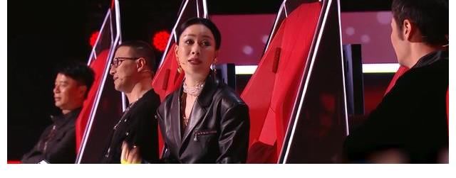 情非得已|《好聲音2021》看到那英語無倫次后，我更想念哈林了，他無可替代