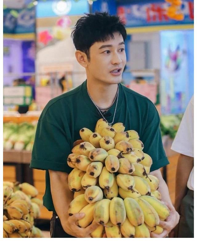 中餐厅5|《中餐厅5》新一期嘉宾太惊喜！赵丽颖再度回归，黄晓明：妈呀