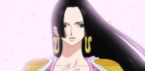 天龙|海贼王：天龙人宁愿娶白星，却看不上女帝？四点表明女帝不如白星