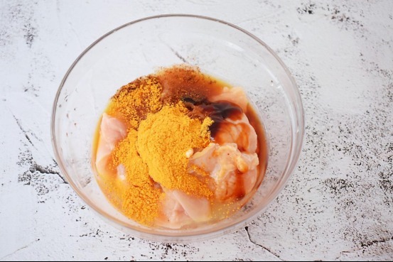 外酥脆内香嫩的无油低脂烤鸡排，美味无负担！