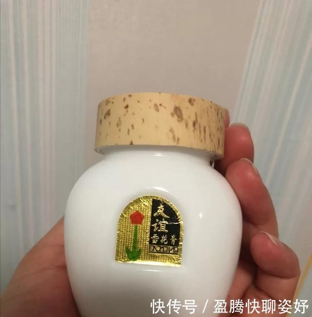 肌肤|好评不断的国货护肤品，最值得买的是这些，你有没有同款