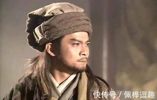 大侠@古代大侠吃完饭,直接扔下银子就走,难道不怕钱给少了吗?