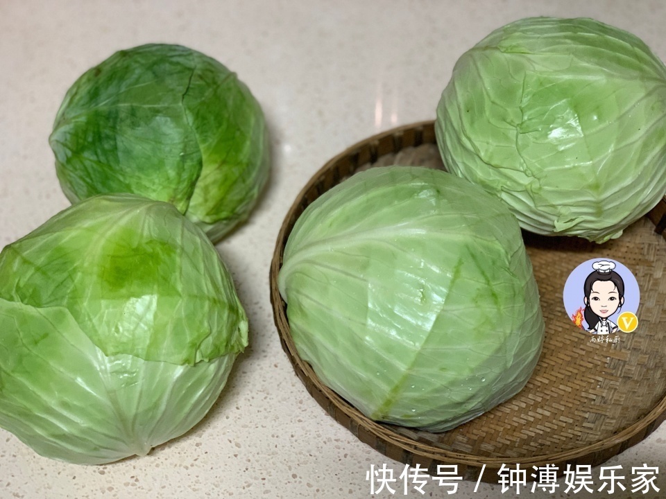 调味汁|炒包菜时，别直接下锅炒，掌握1个诀窍，包菜又香又脆不出水！