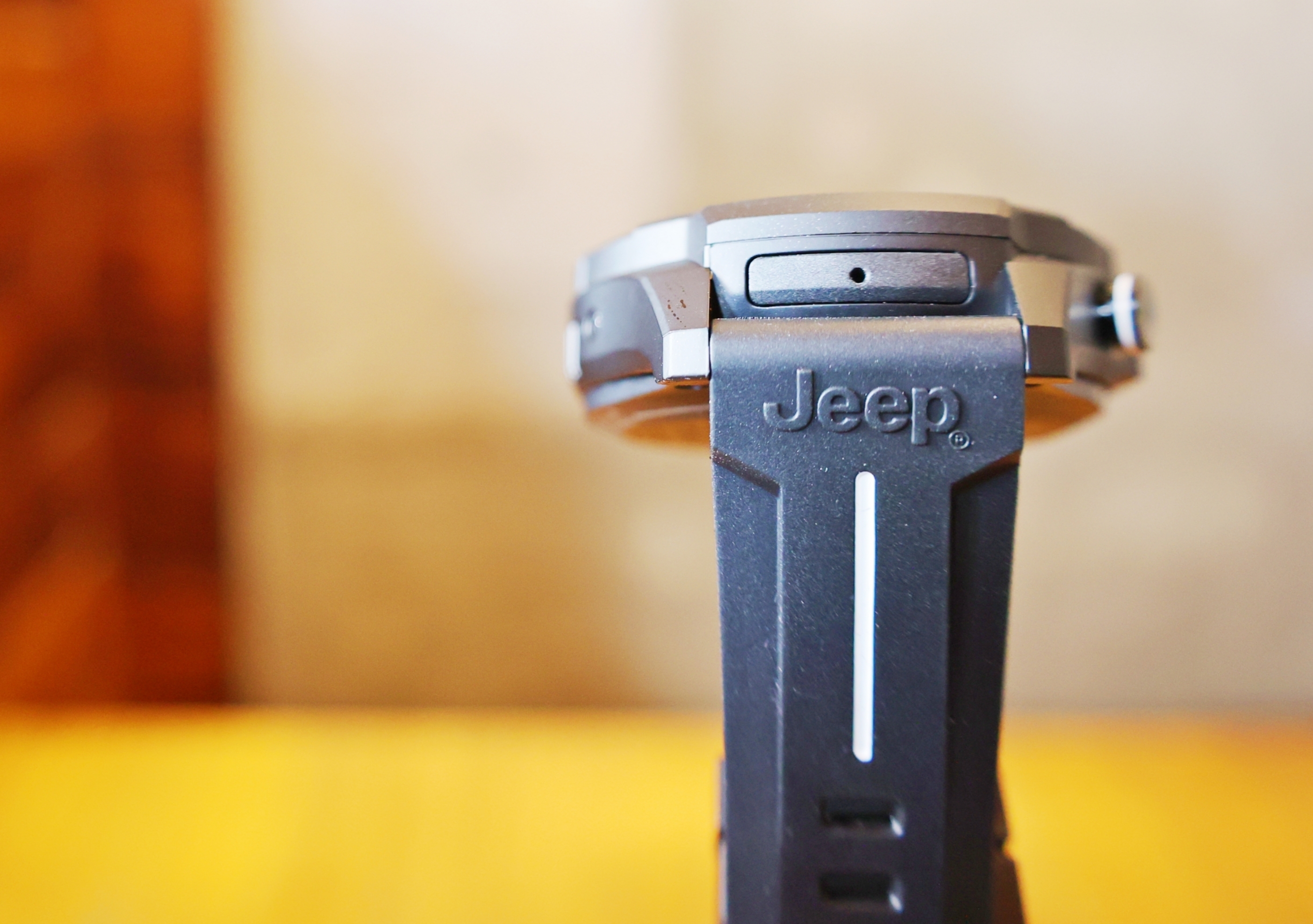 手表|2022年的第一款智能表：Jeep黑骑士曜分享评测