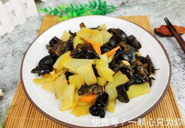 冬天|木耳和它一起吃,修复胰岛,平稳血糖,冬天要常吃,食材价格实惠