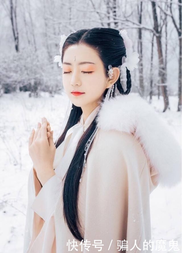 王虎|穿书:穿成恶毒女主,众叛亲离女配上位,连男主都放弃她