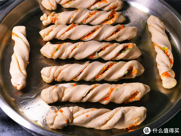 层次|花卷煎一煎比蒸的好吃,外焦里嫩层次多,吃着过瘾