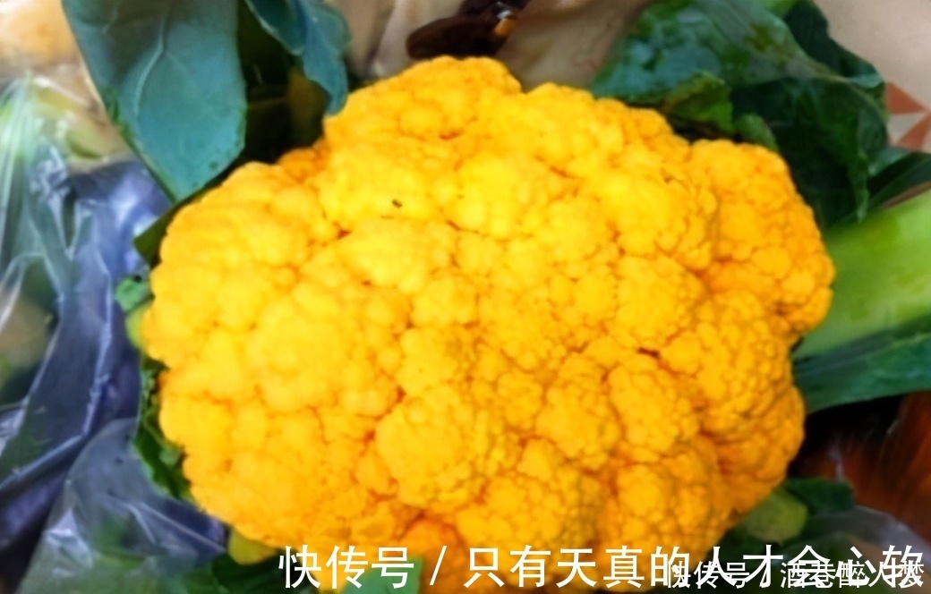 黄菜花|人到中年想长寿,推荐多吃3种食物,排毒养颜,有益健康