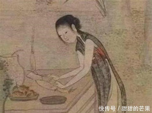 古人夏天穿什么衣服别以为古人保守,看千年前画像就知有多大胆!