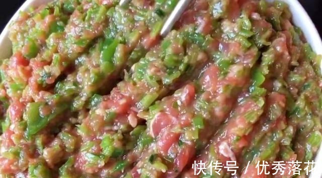 包子|无论调啥肉馅,牢记加1水1油,忌用1料,肉馅鲜嫩多汁,越吃越香!