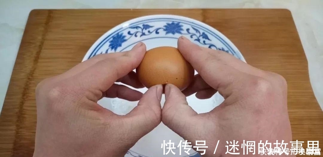 油条|2个鸡蛋,1袋牛奶,不用一滴水,比油条面包还好吃,放凉都不会硬