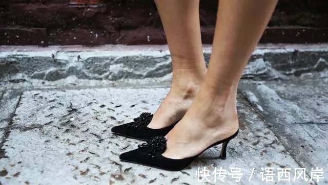 kitten|小白鞋、细高跟都out了？现在火的是这双！