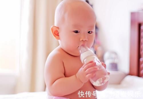 宝宝|不到6个月的宝宝用不用喝水?记住这3种情况要喝水,别弄错别耽误