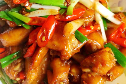 冬天孩子吃的“酱香菜”，鲜香味美，好吃不贵，长高明目生病少