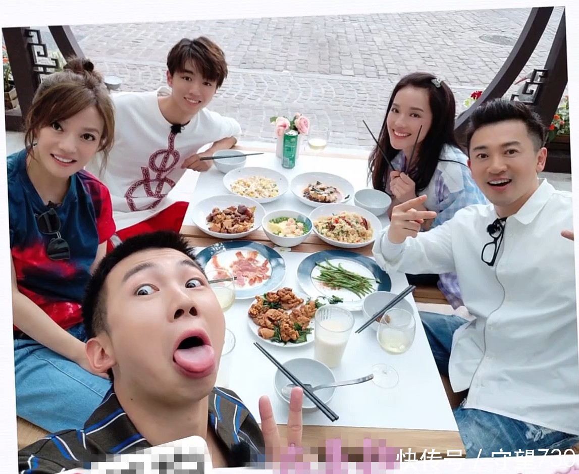 中餐厅3:王俊凯续约,黄晓明任主厨,90后人气小花竟替代赵薇