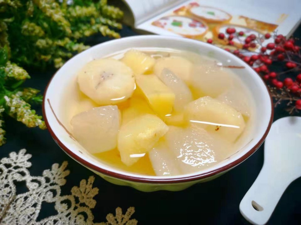 咳嗽|寒冬感冒咳嗽，三种水果煮一锅，是糖水也是药，对小孩久咳很管用