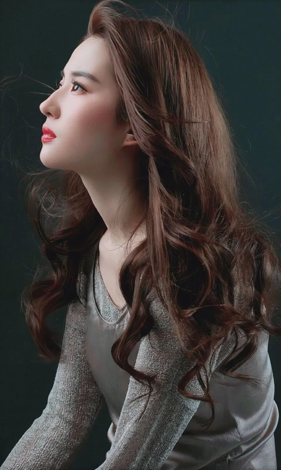 发型你到底适合短发还是长发剪对真的美哭了