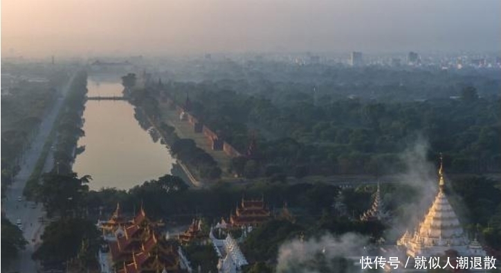 世界上最壮观的皇宫,面积超过故宫5倍,如今已被重建