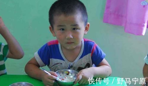 油炸食物|孩子睡觉前，宁可饿着也不能碰这三种食物，容易积食不长个