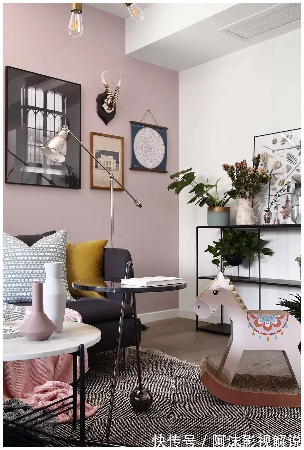 次卧|女生把70㎡顶楼户型,打造成舒适阳光美宅,充满了居住智慧!