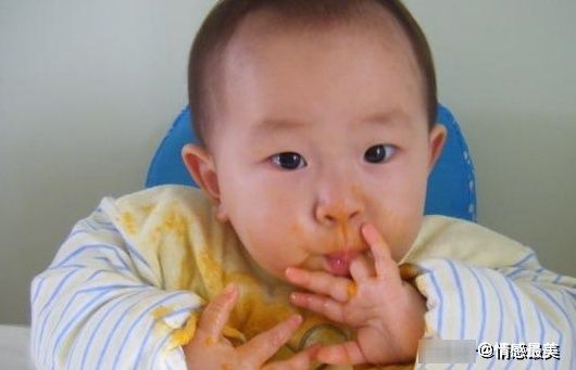 添加|宝宝什么时候吃盐合适？很多家长搞错，未满1岁，这些辅食快放下