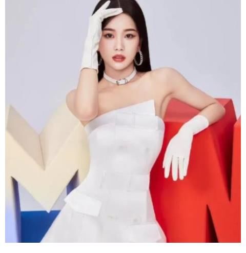 樂(lè)華新女團(tuán)全員合照出爐，7位成員各有特色，有你喜歡的類型嗎？